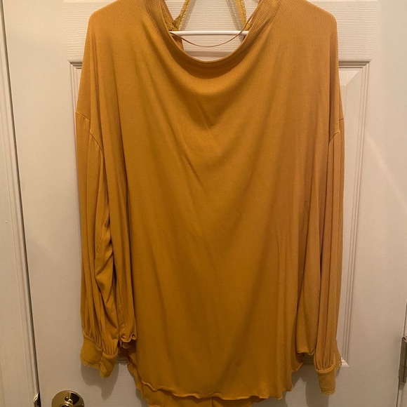 NWT, Free People, Shimmy Shake Top, Tunic, Oversized, Open Back, Size M - Picture 5 of 9